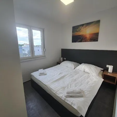 Martina Apartment Vir