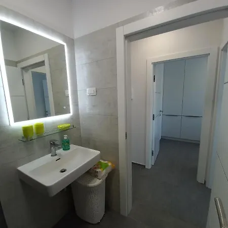 Apartment Martina Vir